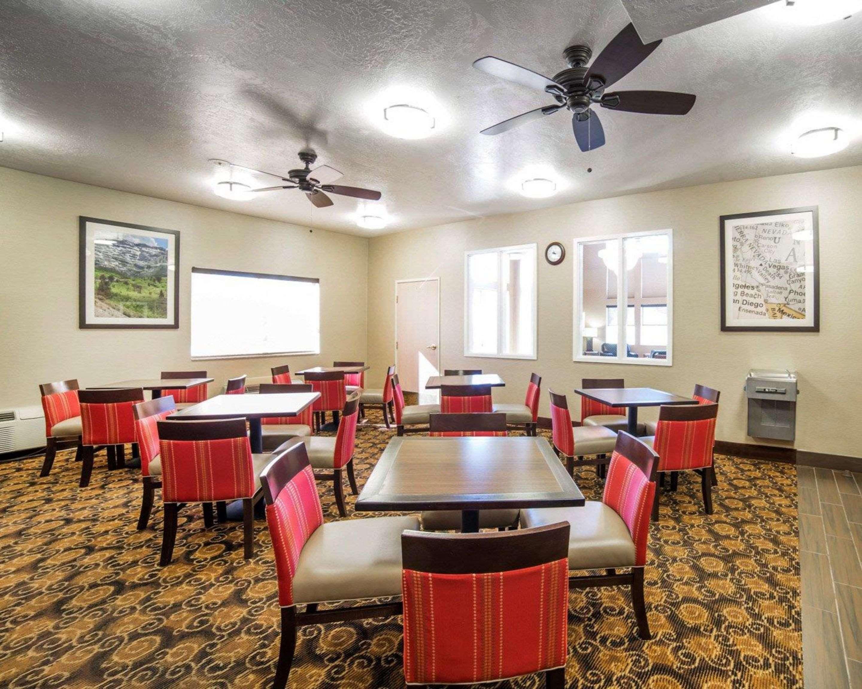 Comfort Inn Елко Екстериор снимка