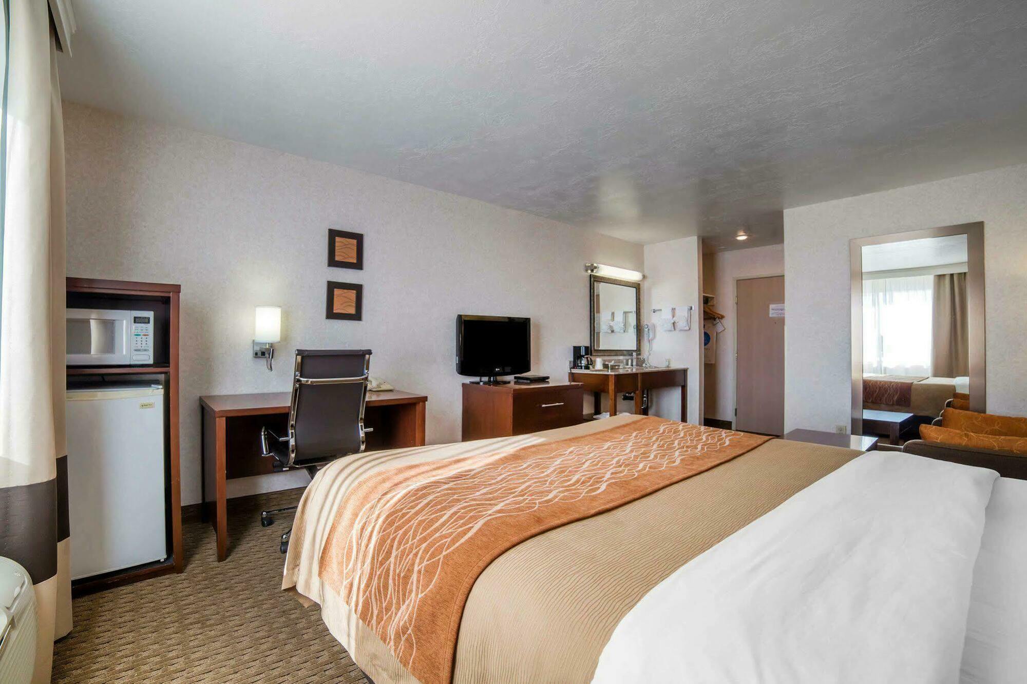 Comfort Inn Елко Екстериор снимка